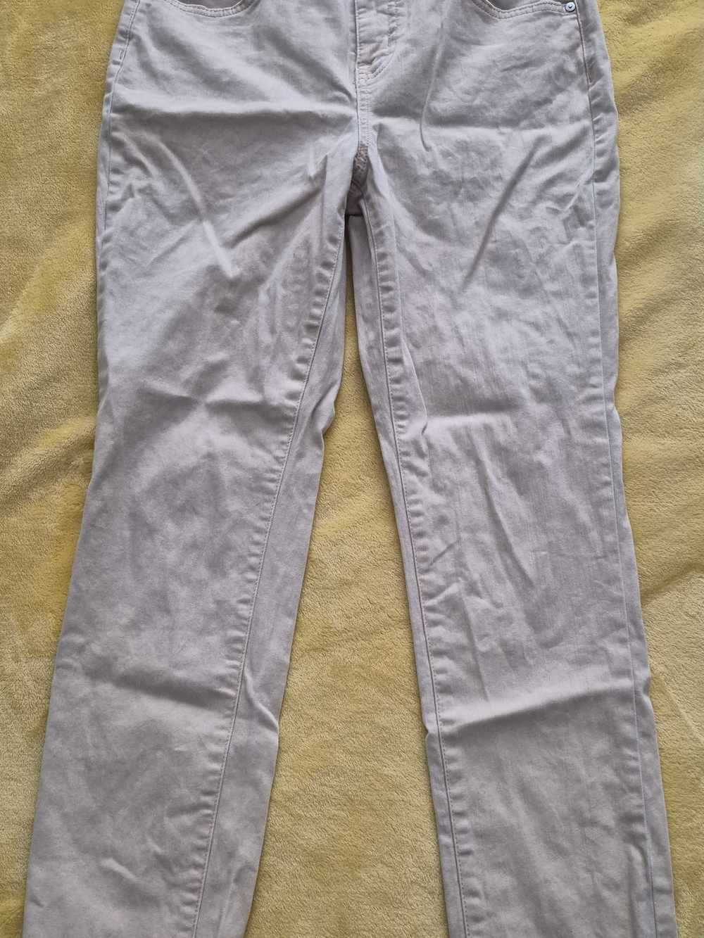 Size 10P Style & Co 
Classic women's slim jeans